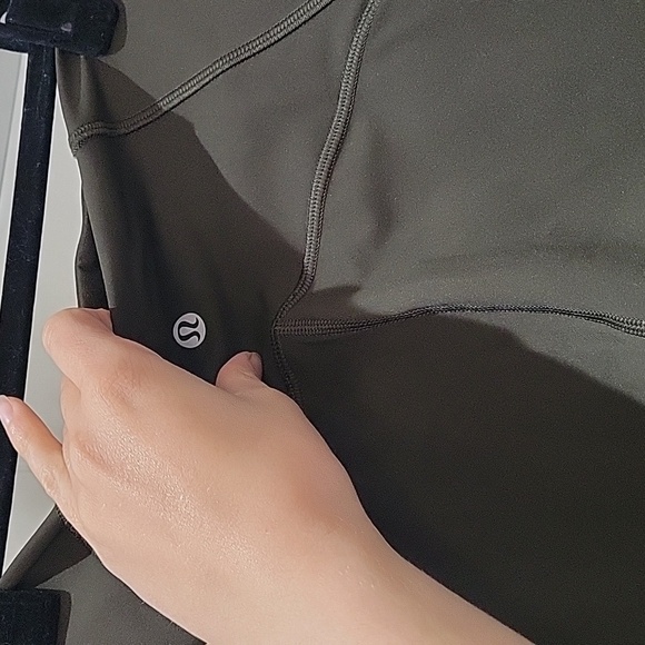 Training tight - Picture 5 of 5